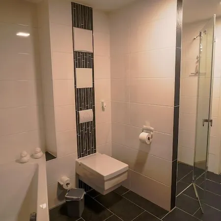 Luxury 口 Studio Knox PrimeTV 口 8min zum S-Hbf 4* Kornwestheim