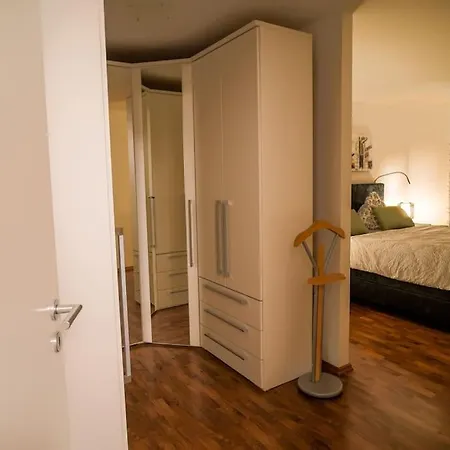 Luxury 口 Studio Knox PrimeTV 口 8min zum S-Hbf Appartement 4*