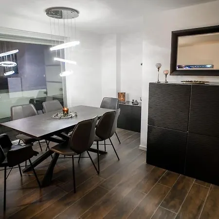 Luxury 口 Studio Knox PrimeTV 口 8min zum S-Hbf Kornwestheim